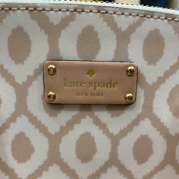Kate Spade Purse - Picture 4 of 5